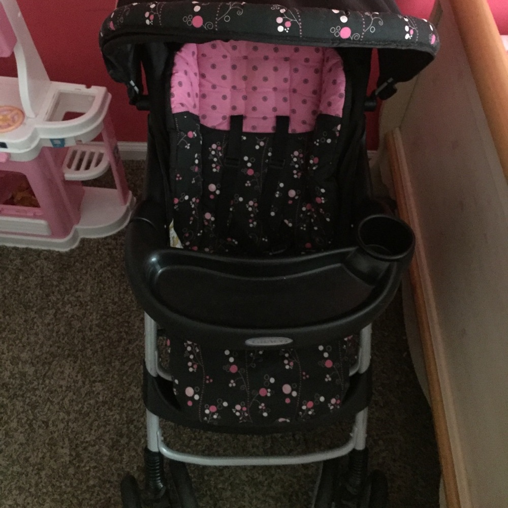Graco Stroller - Picture 2 of 6
